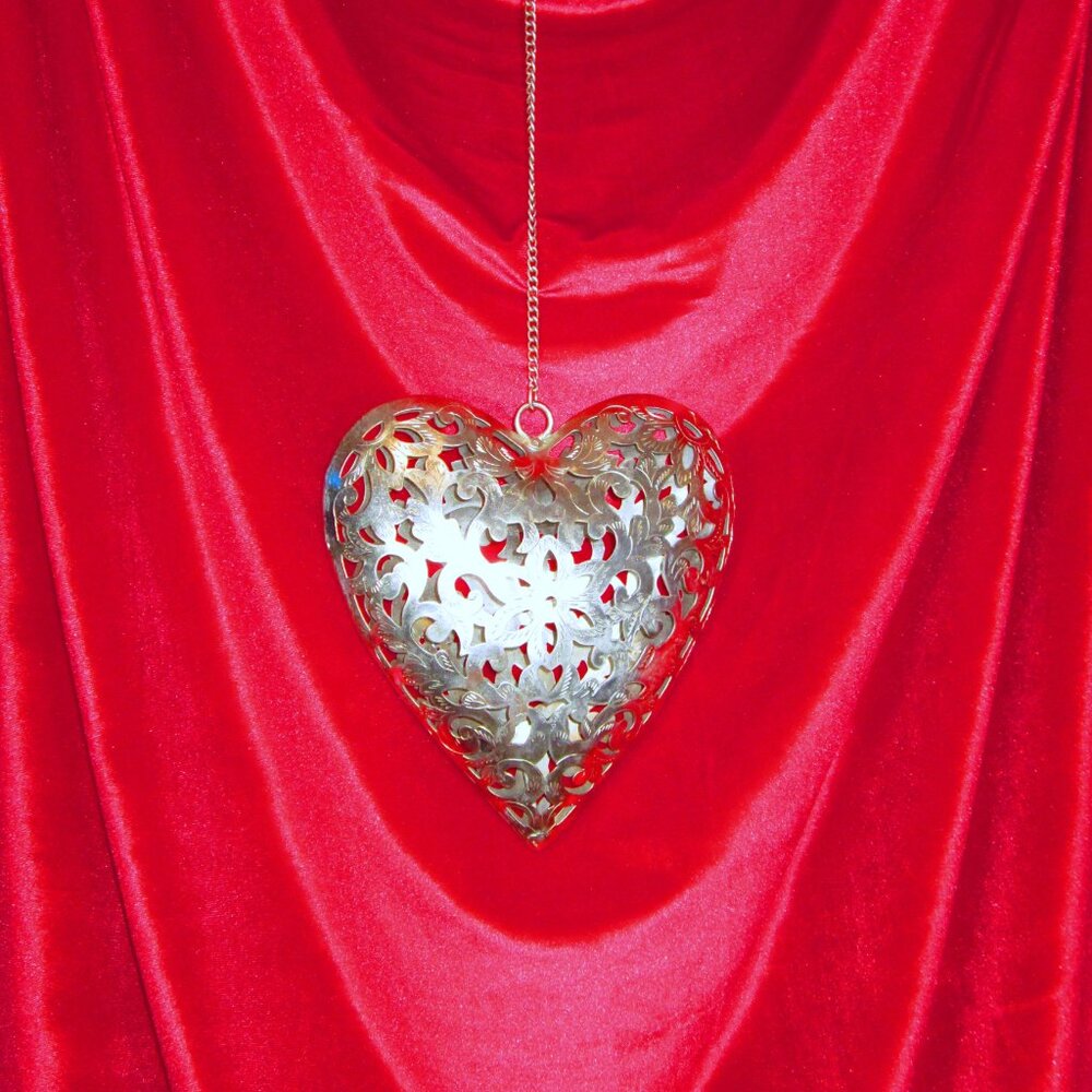 Hanging Heart Shaped Metal Lantern